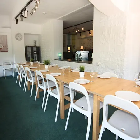 Prázdninový dům Riverside Mansion