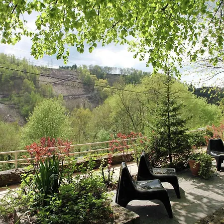 Riverside Mansion Tatil Evi *
