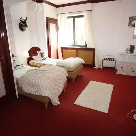Tatil Evi Riverside Mansion La-Roche-en-Ardenne